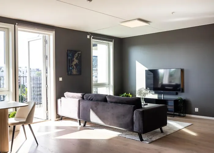 Modern Elegance In Lejlighed Oslo